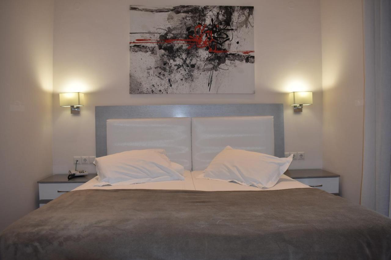 Marinis Boutique Rooms Nea Iraklitsa Exterior foto